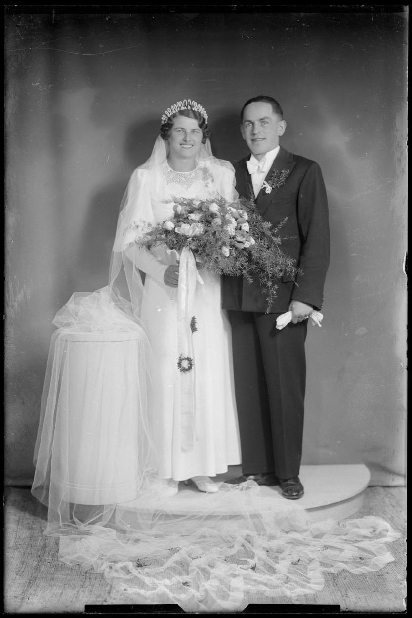 Fotorrafie fotoatelieru Rossler, 30_leta_20_stoleti (3)